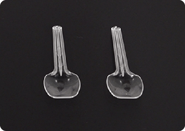 ポリスチレンのプラスチックスプーン(2本)