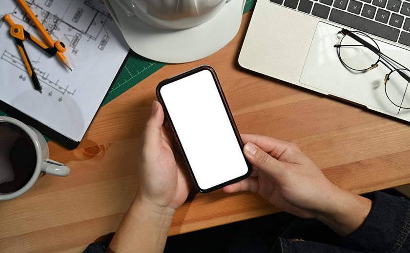 ãšã³ãžãã¢ãªã³ã°ãã©ã¹ããã¯ã¯ãã©ããªç¹æ§(ãšããã)ãæã€ãã©ã¹ããã¯ïŒ