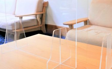 使い終わったアクリル板 どのようにリサイクルするの?